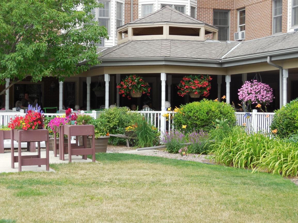 Eventide Sheyenne Crossings Senior Living Community Assisted Living, Nursing Home, Independent
